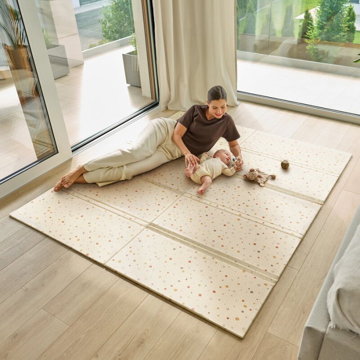 Covoras educativ, Lionelo, Zora, Din spuma XPE non-toxica, Cu doua fete, Suprafata antiderapanta, 180x200 cm, Grosime 1.5 cm, Pliabil, Include geanta pentru transport, Bej [12]