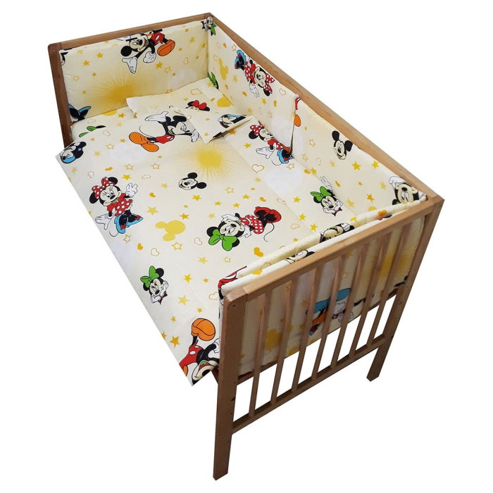 Lenjerie patut Hubners Mickey si Minnie 5 piese crem [1]