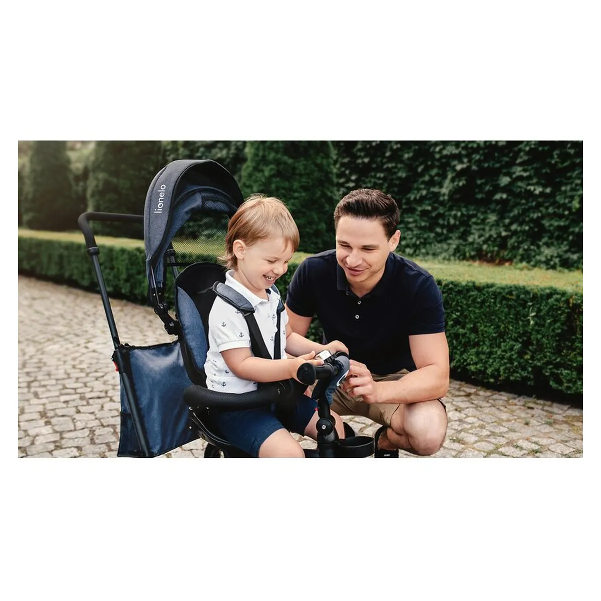 Lionelo - Tricicleta Tris, Mecanism de pedalare libera, Suport picioare, Control al directiei, Scaun reversibil, Rotire [33]