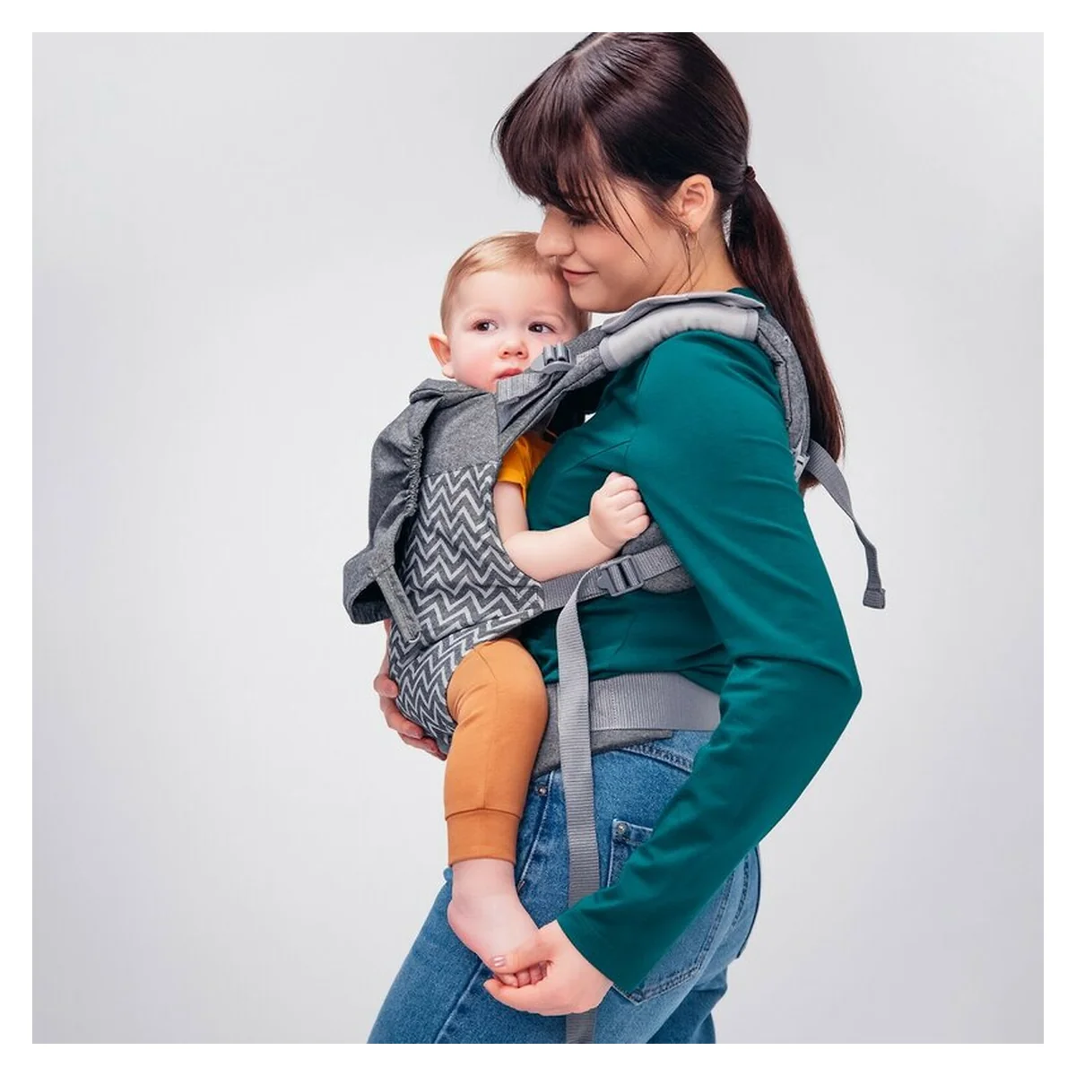 Marsupiu ergonomic Margareet, Cu 3 pozitii de transport, Cu gluga, Pana la 20 Kg, Aprobat de Institutul International [9]