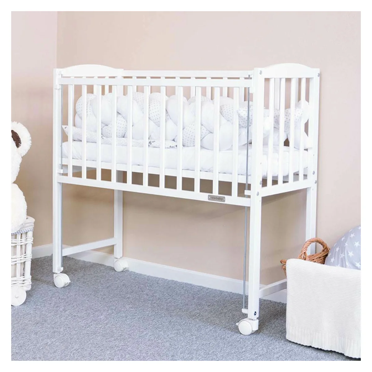 Patut din lemn bebe, 90x40 cm, Cu laterala culisanta, roti, White, New Baby, Mateo 0 luni+ [3]