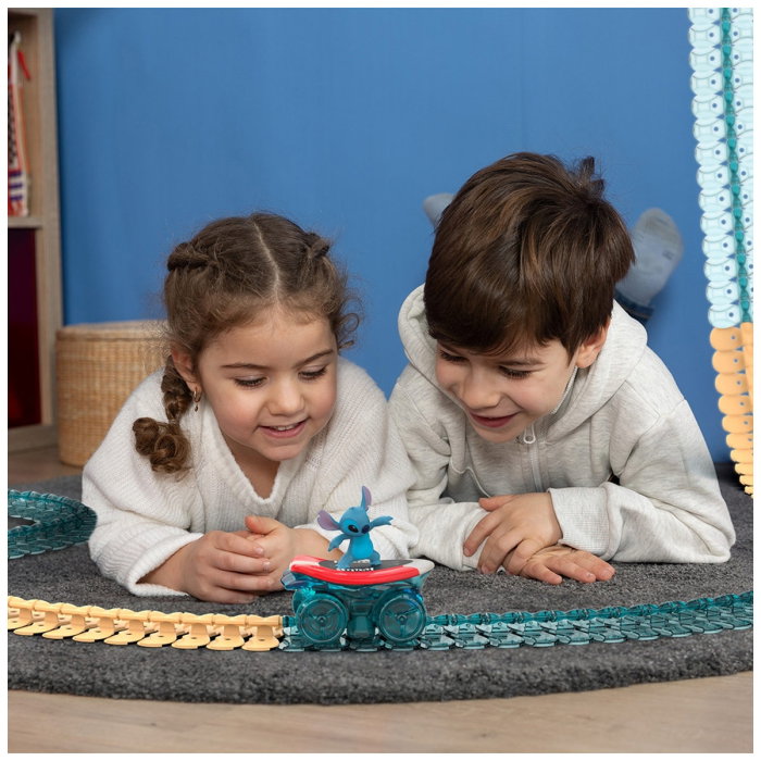 Pista Smoby Stitch FleXtreme Set circuit de curse 4 ani + [6]