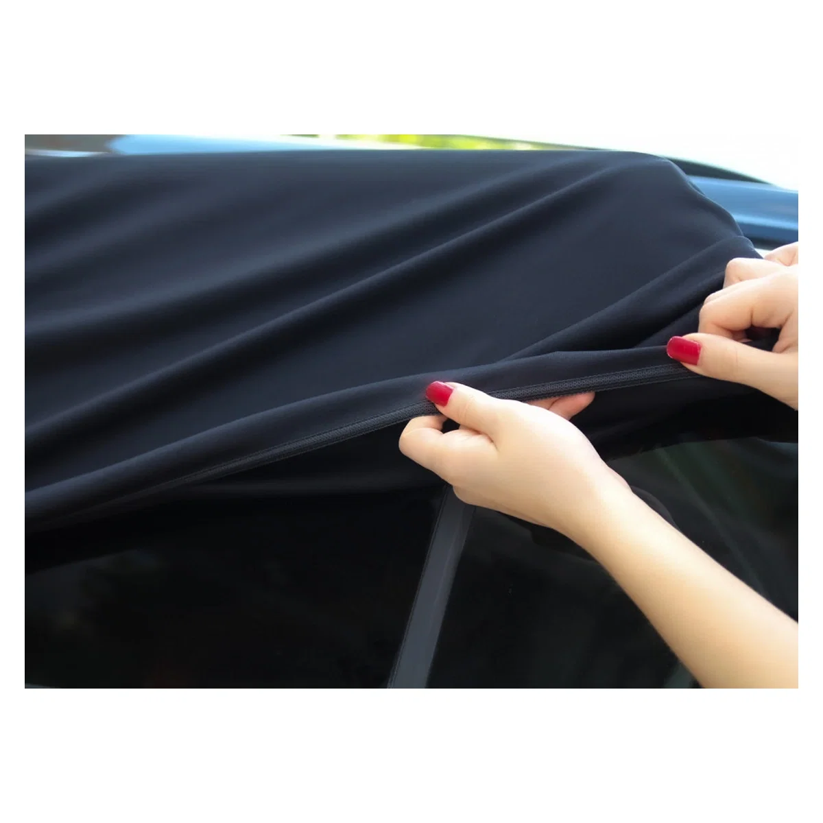 Set 2 bucati parasolar auto BabyJem Sun Shade Cover (Model: 47x107 cm) [5]