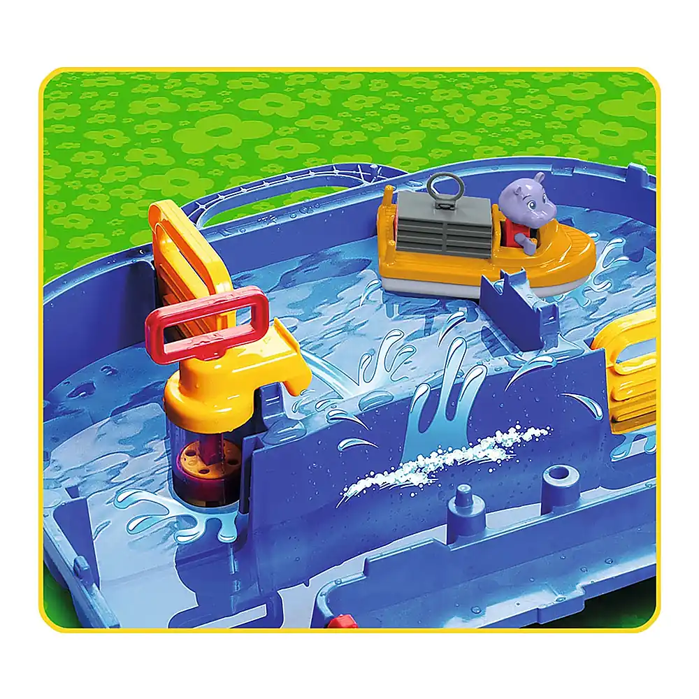 Set de joaca cu apa AquaPlay Mega Lock Box 3 ani + [14]