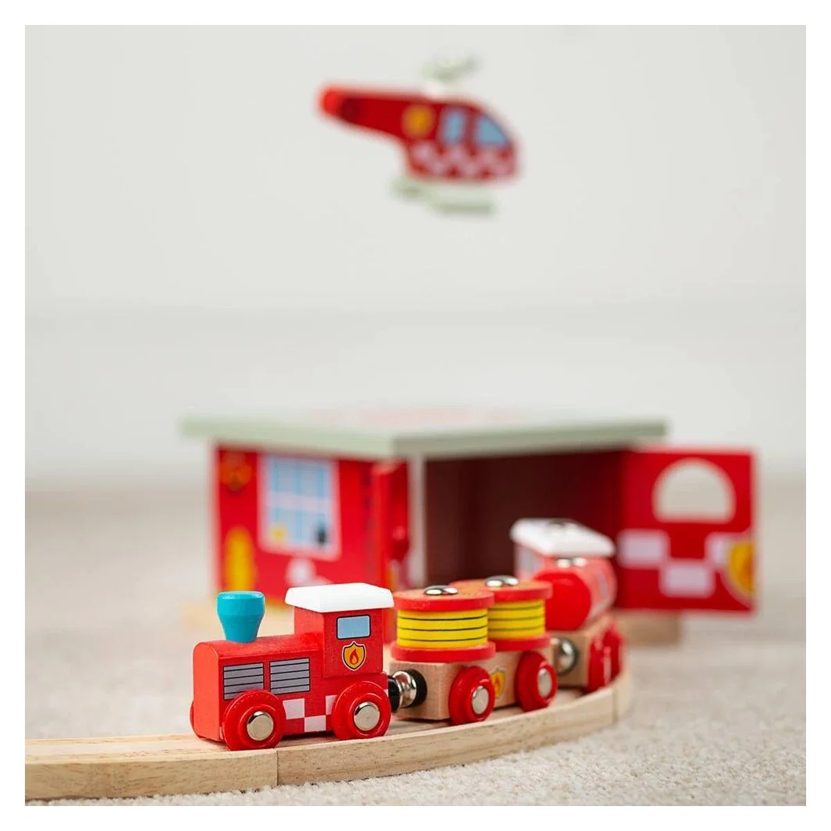 Trenuletul pompierilor BIGJIGS Toys 3 ani+ [2]