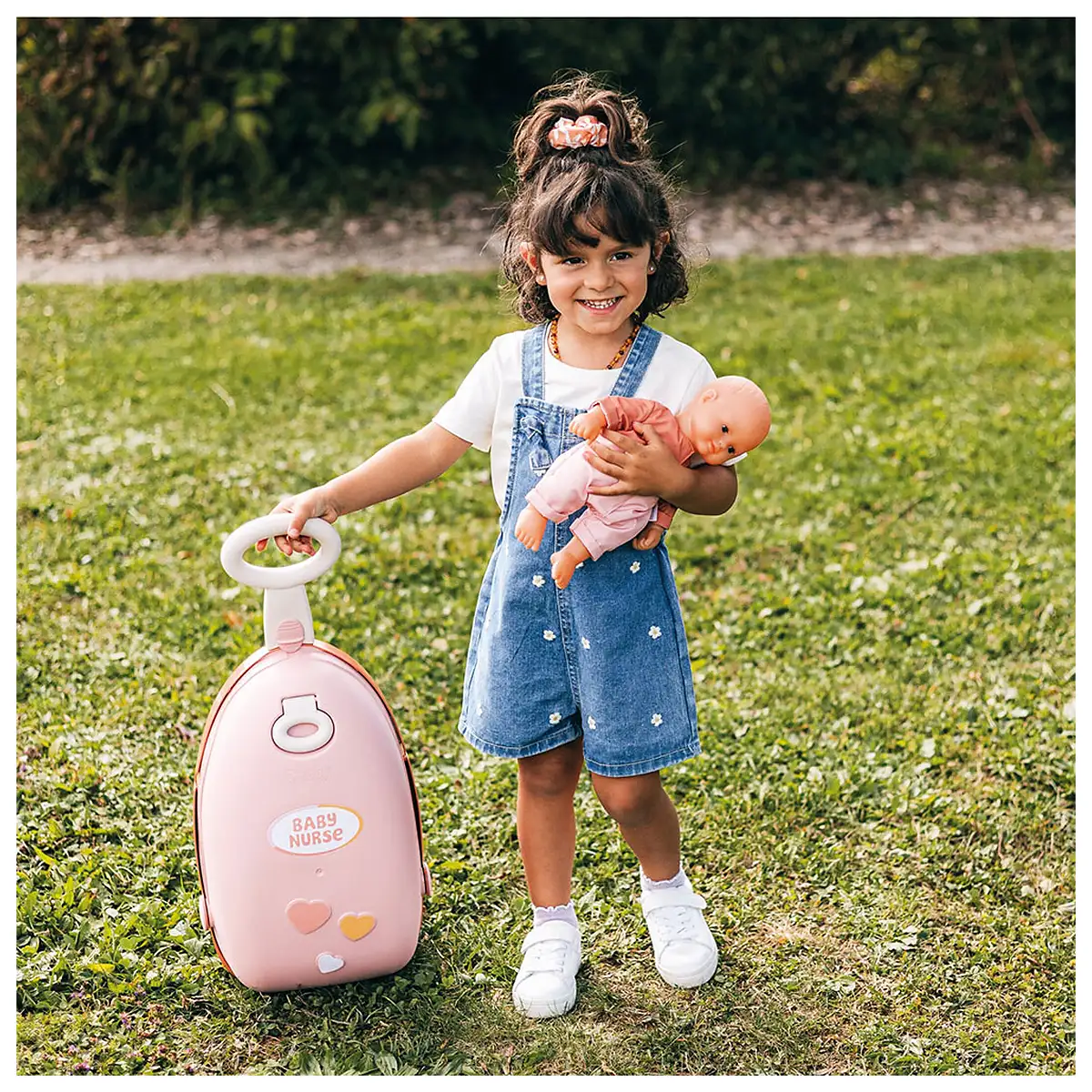 Valiza multifunctionala pentru papusi Smoby Baby Nurse Nursery Suitcase 3 in 1 cu 6 accesorii [5]