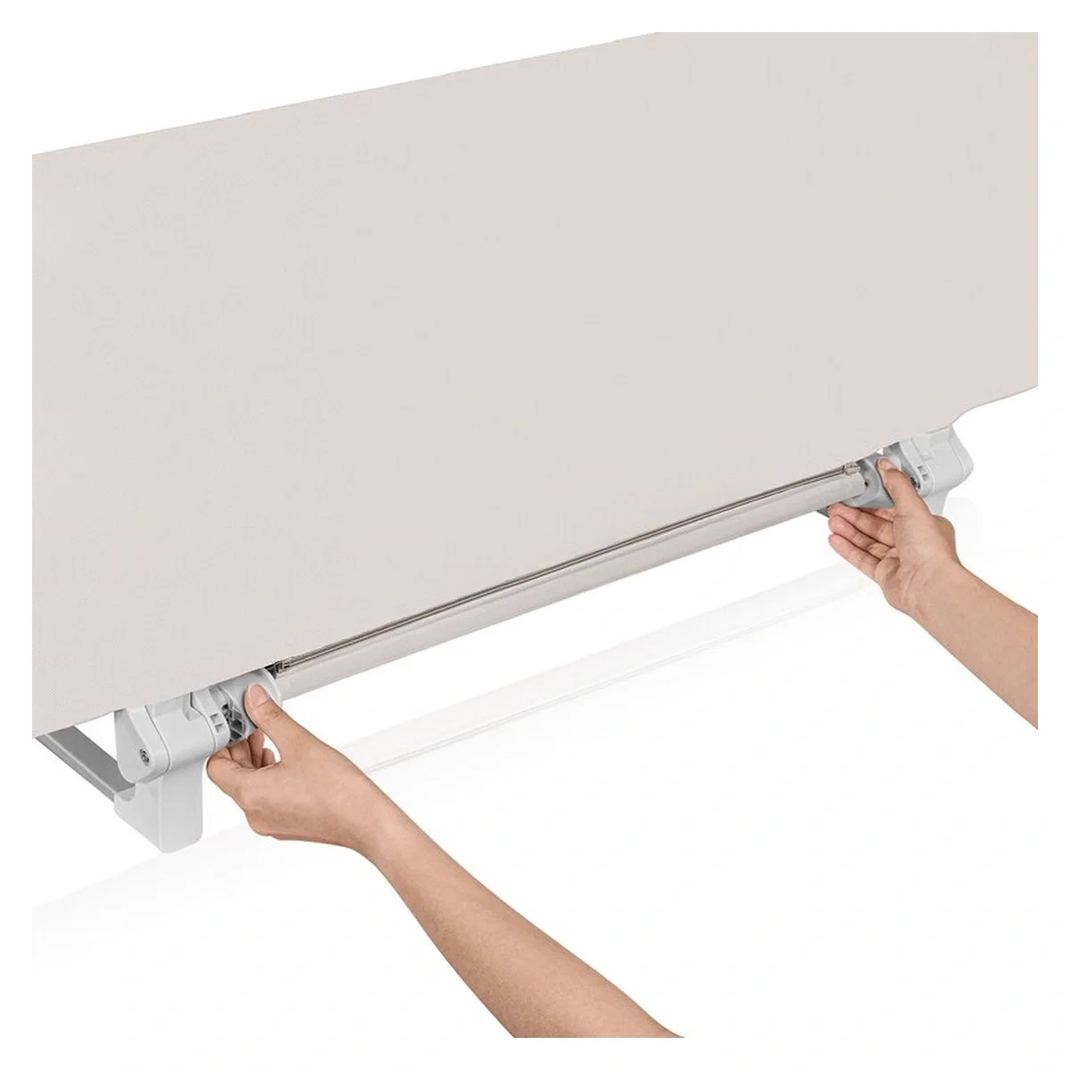Bariera de protectie pentru pat, Lionelo, Lora XL, Pliabila, 150x46 cm, Bej 18 luni [5]