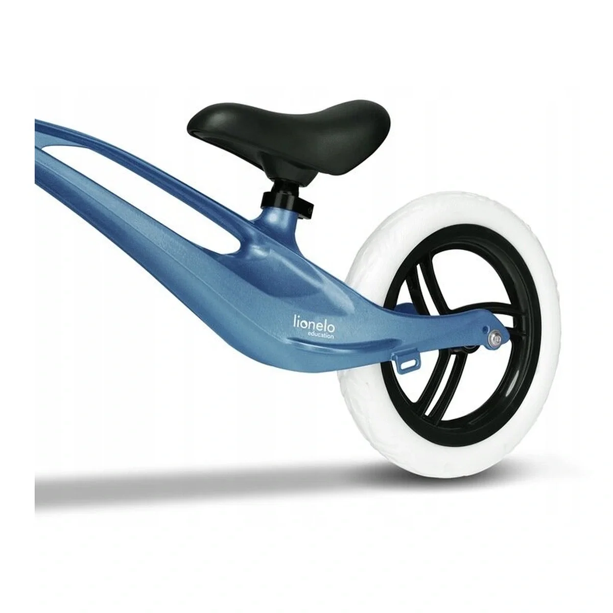Bicicleta usoara Bart, Fara pedale, Cu cadru din magneziu, Cu ghidon si sa reglabile, Greutate 3 Kg, 12 inch, Conform [3]