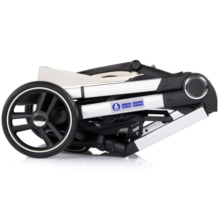 Carucior Chipolino Euphoria 3 in 1, de la nastere pana la 22 kg, include scoica auto i-size, cadru usor, pliere usoara, husa de picioare si geanta incluse, Cashmere [13]