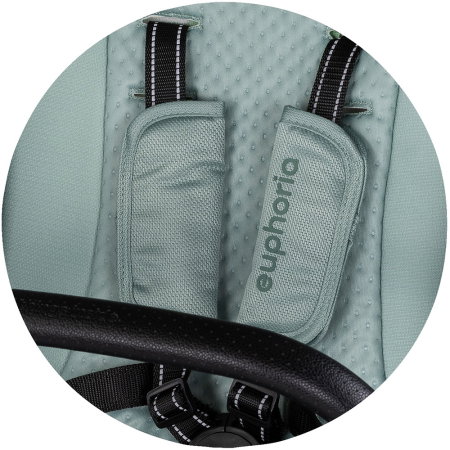 Carucior Chipolino Euphoria 3 in 1, de la nastere pana la 22 kg, include scoica auto i-size, cadru usor, pliere usoara, husa de picioare si geanta incluse, Matcha [25]