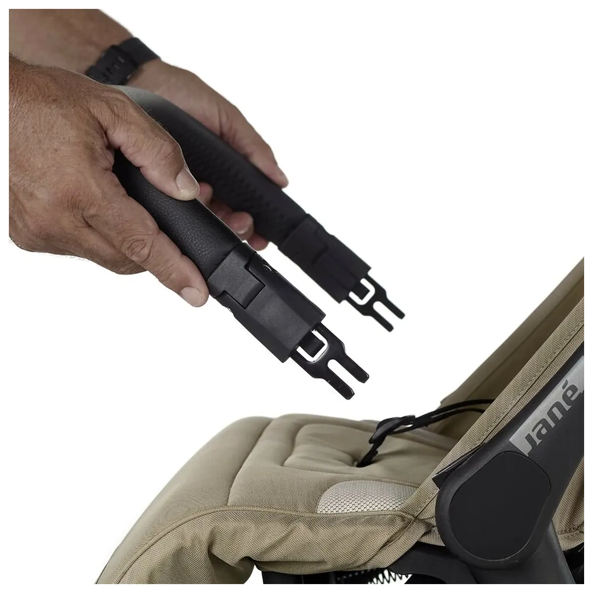 Carucior sport, Jane, Clap, Sistem compact de pliere care permite transportul caruciorului la bordul aeronavei, Cadru [8]