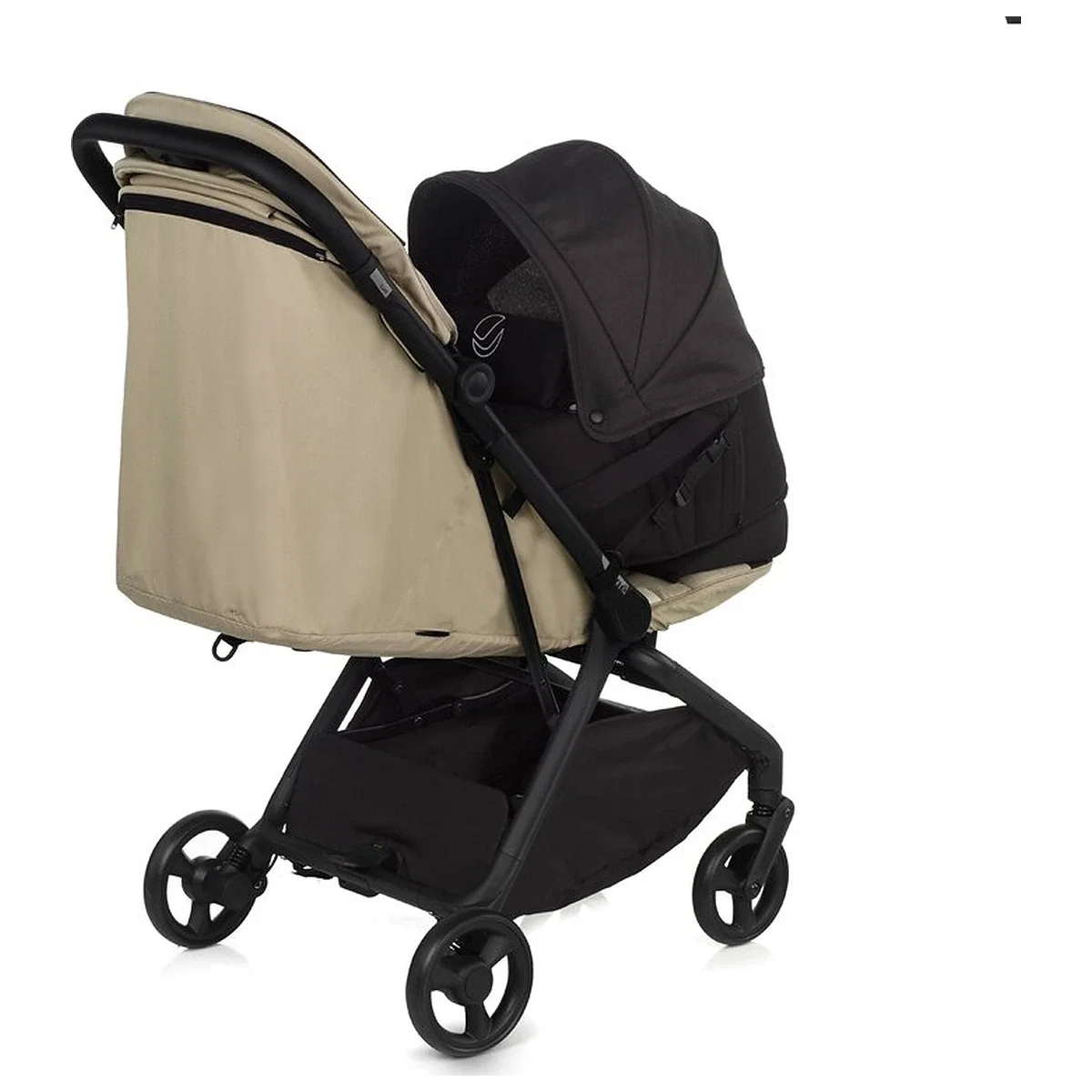 Carucior sport, Jane, Clap, Sistem compact de pliere care permite transportul caruciorului la bordul aeronavei, Cadru [19]
