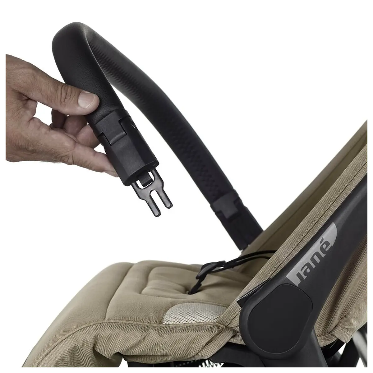 Carucior sport, Jane, Clap, Sistem compact de pliere care permite transportul caruciorului la bordul aeronavei, Cadru [9]