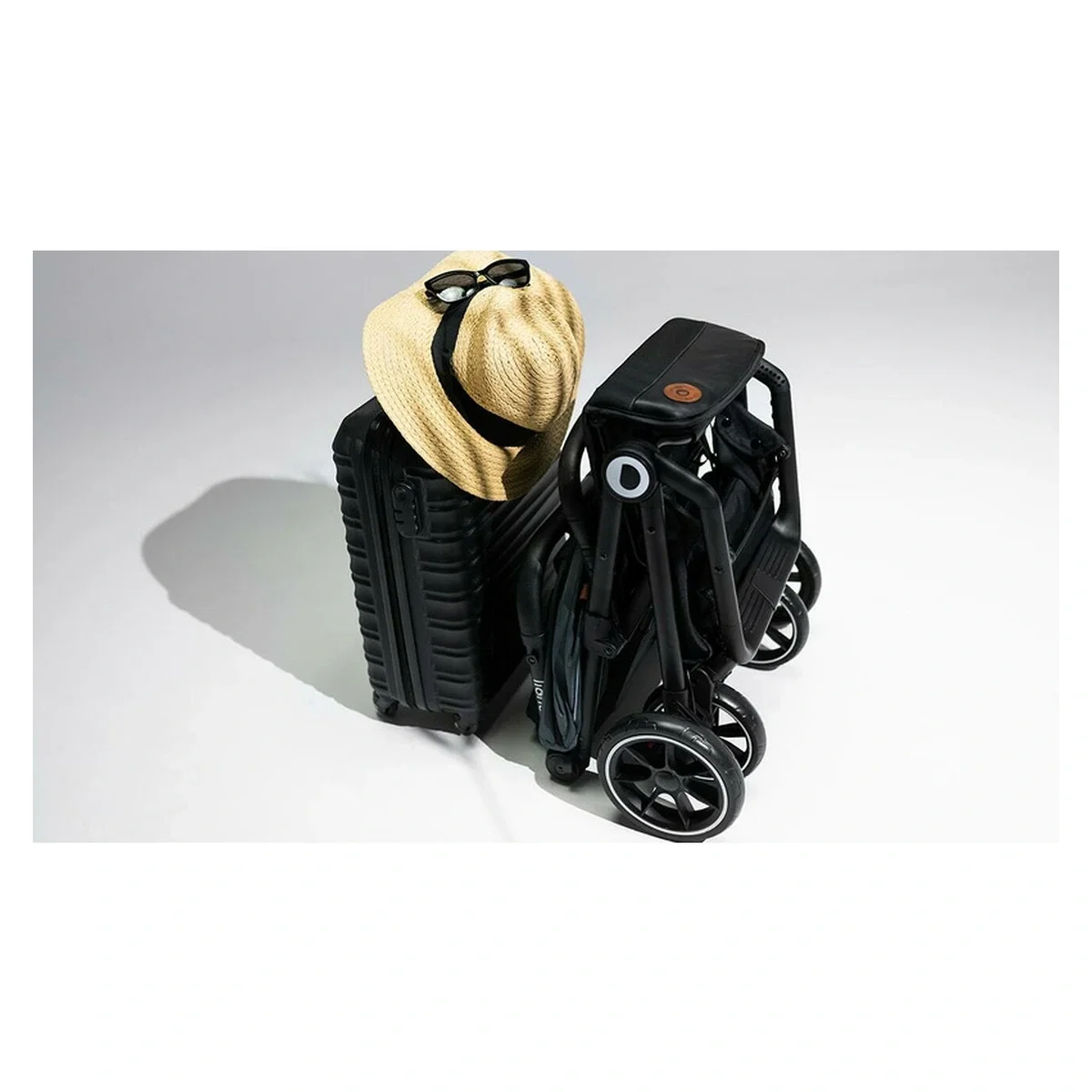 Carucior sport, Lionelo, Cloe, Cu accesorii, Pliere compacta pentru avion, cu o singura mana, 6 luni+, Gri [29]