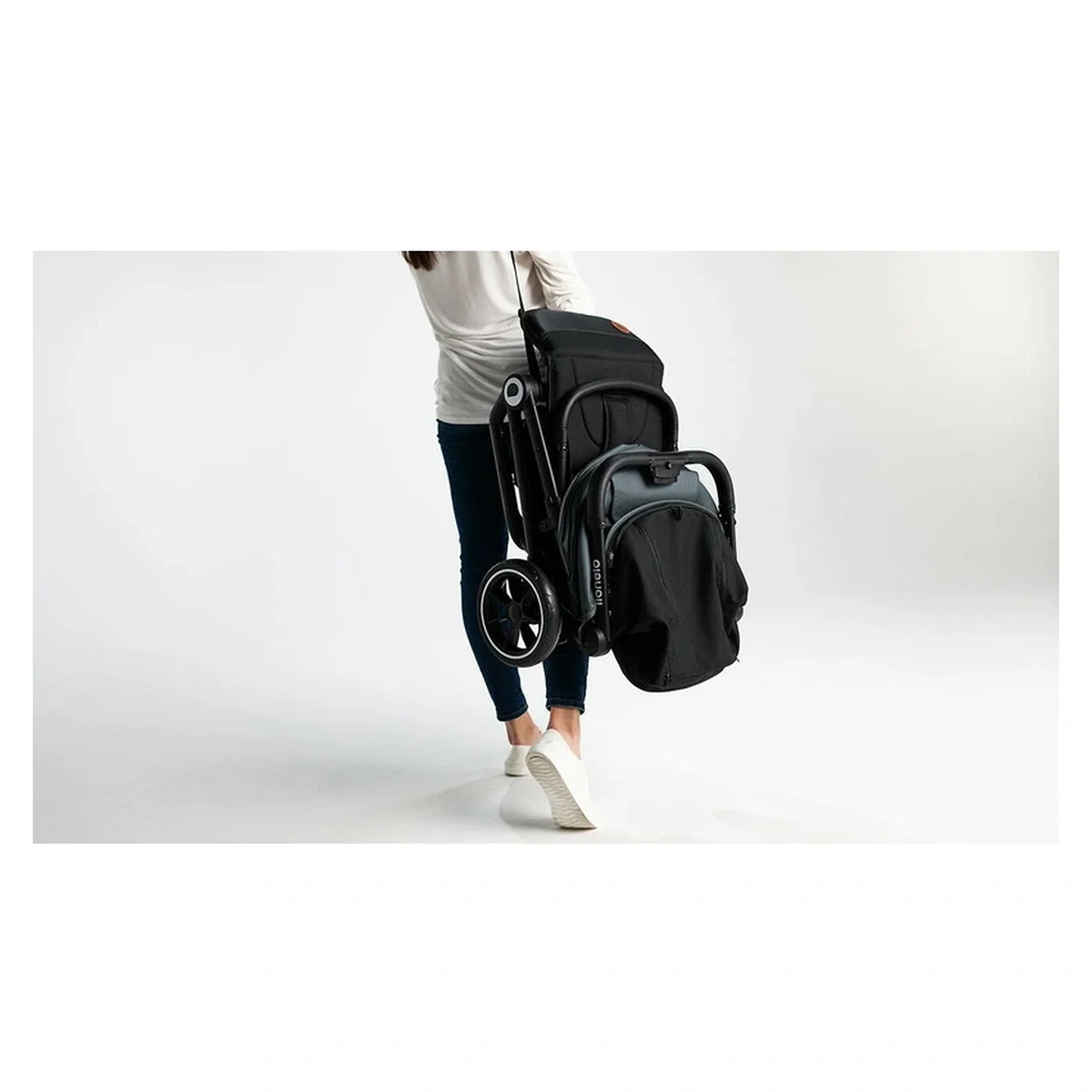 Carucior sport, Lionelo, Cloe, Cu accesorii, Pliere compacta pentru avion, cu o singura mana, 6 luni+, Gri [33]
