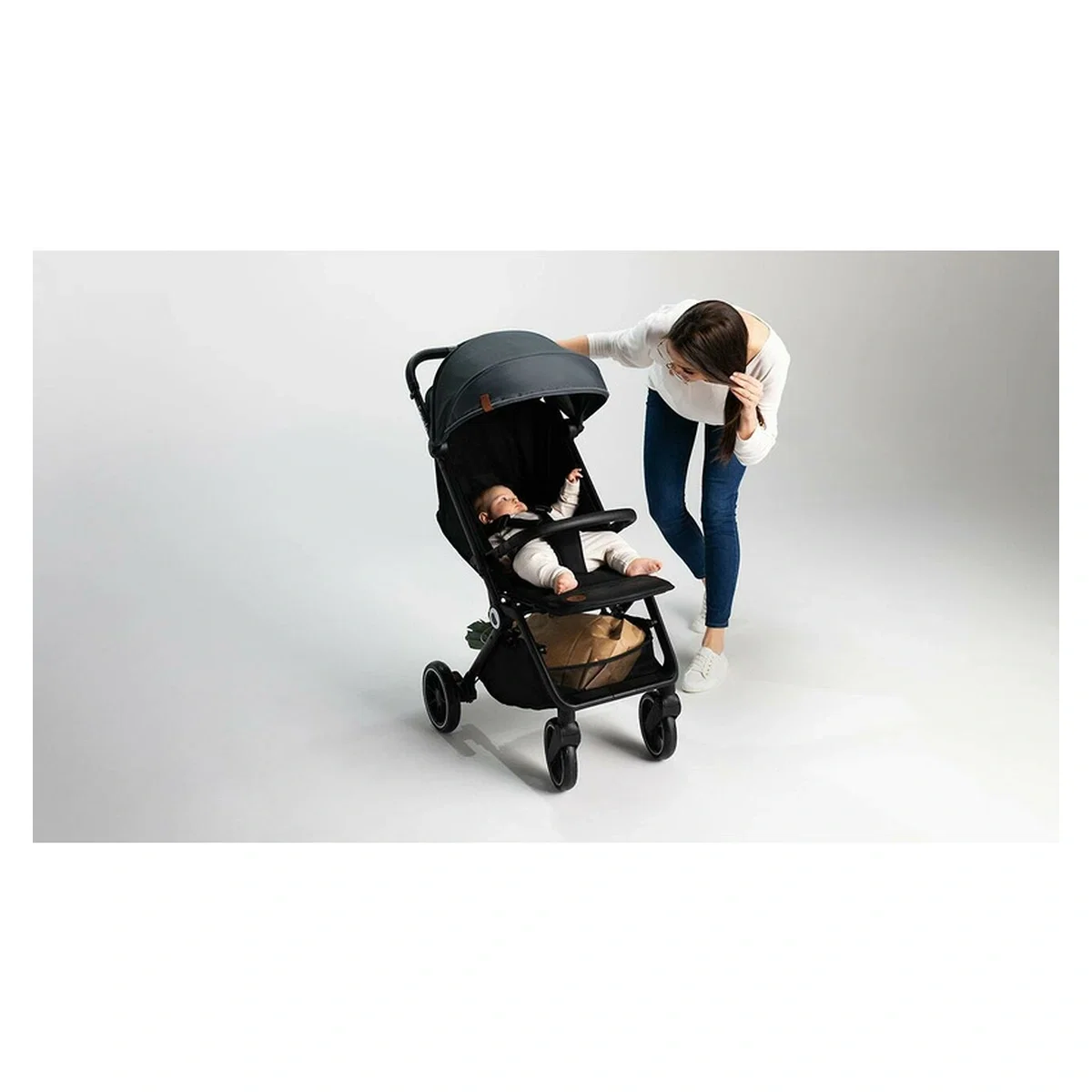 Carucior sport, Lionelo, Cloe, Cu accesorii, Pliere compacta pentru avion, cu o singura mana, 6 luni+, Verde Smarald [36]