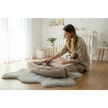 Cosulet bebelus, MimiNu, Premium, Pentru dormit, Baby Nest 55 x 75 cm, Cu Volanase si dantela, Husa 100% bumbac, Din [1]