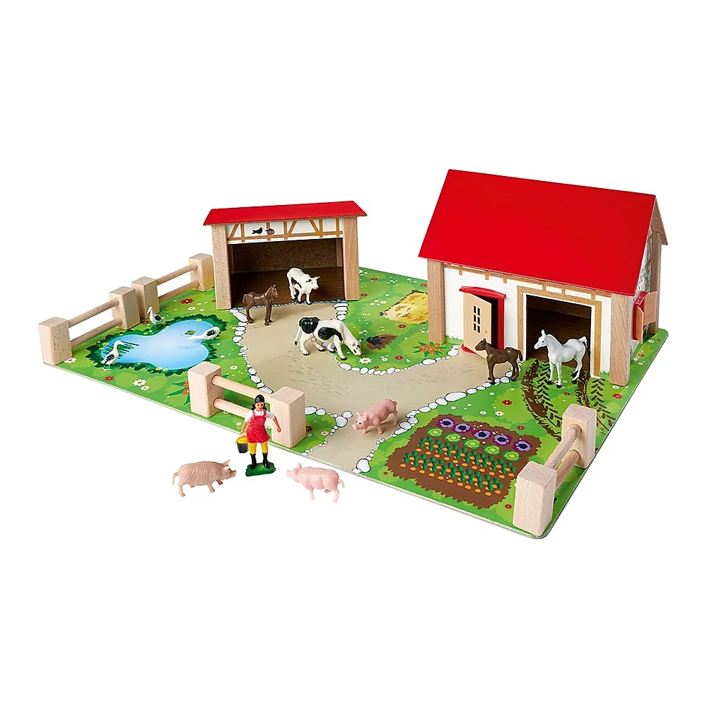 Viata la ferma - Ferma din lemn Eichhorn 51x36x17 cm cu 20 accesorii 3 ani