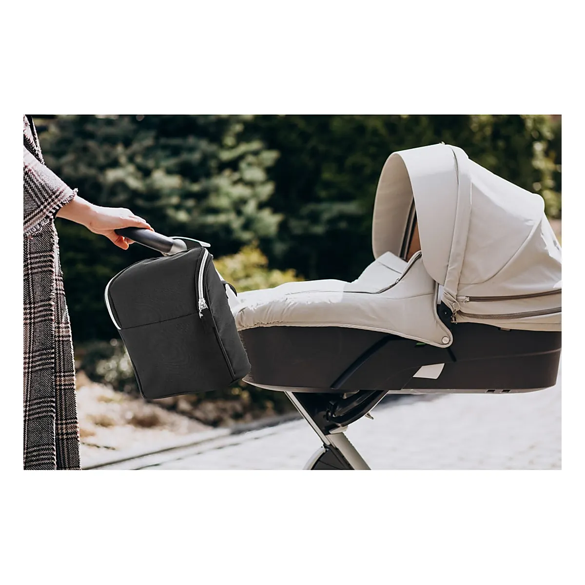 Geanta termoizolanta BabyJem Handy Travel Negru [2]