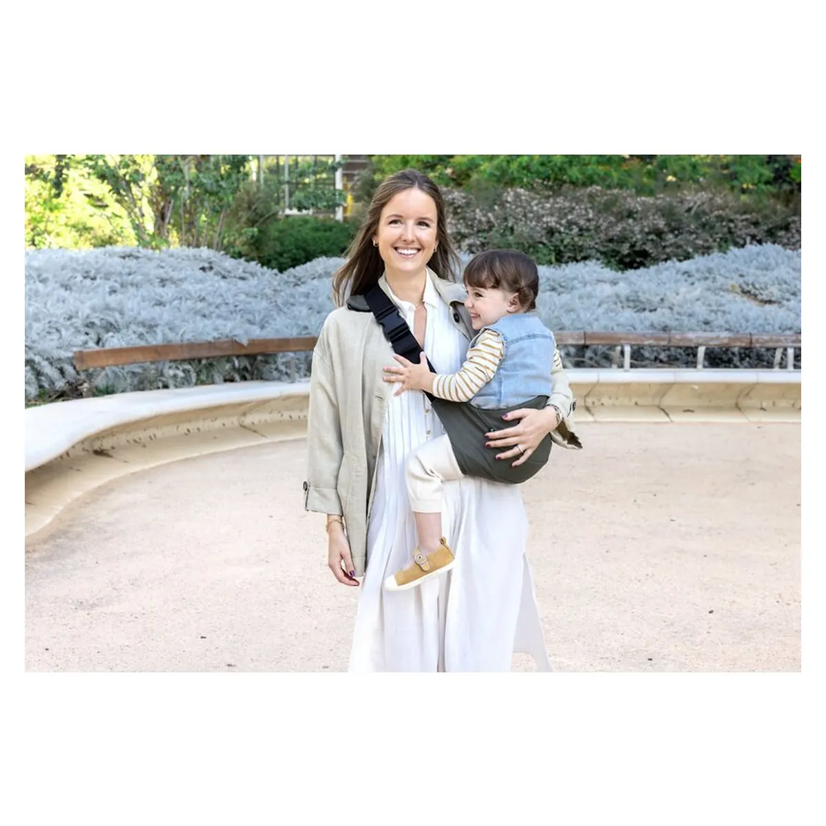 Marsupiu bebe, Jane, Catch, Ergonomic, De la 9 luni pana la 22 Kg, Botanic [7]