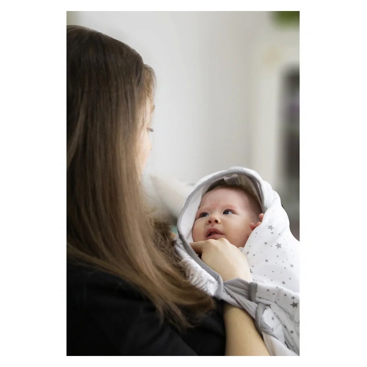 Paturica cu sistem multifunctional BabyJem Carrier Alb pentru transport bebelusi [6]