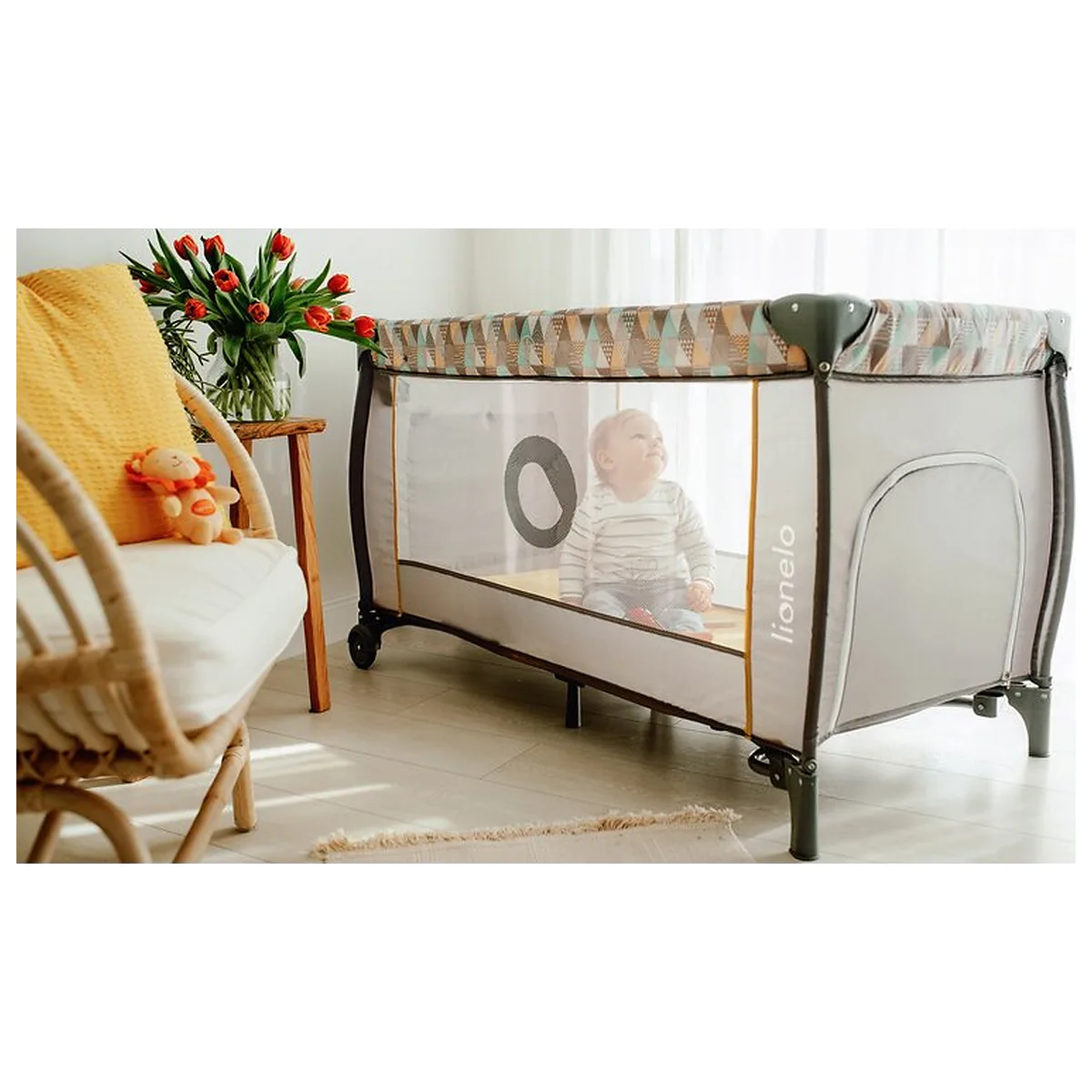 Patut pliant, Lionelo, Sven Plus, 120x60 cm, doua nivele, arcada jucarii, masuta de infasat, Grey Scandi 36 luni [25]