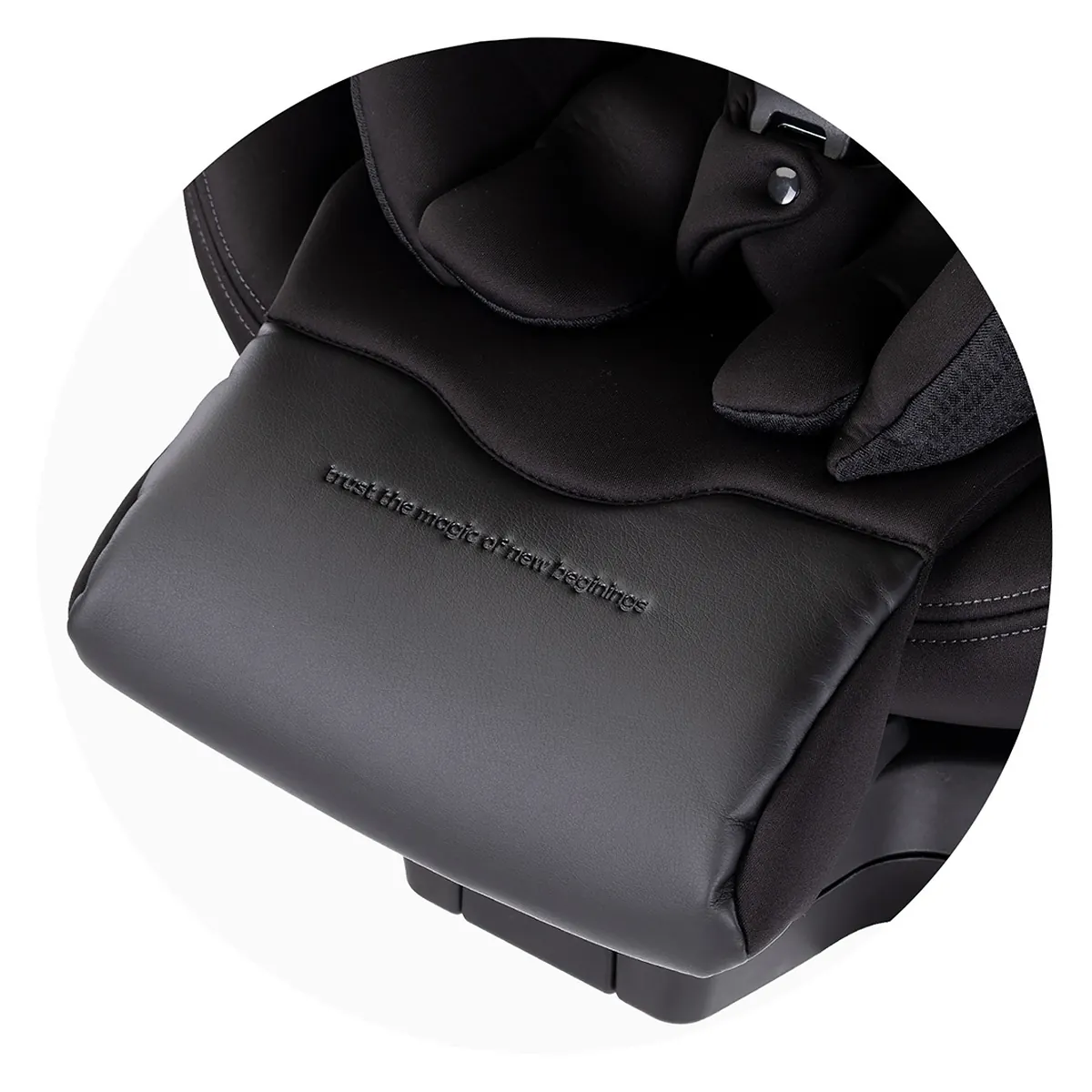 Scaun auto Chipolino Premium I-Size 40-150 cm cu sistem Isofix, Blackberry - Negru 12 ani [12]