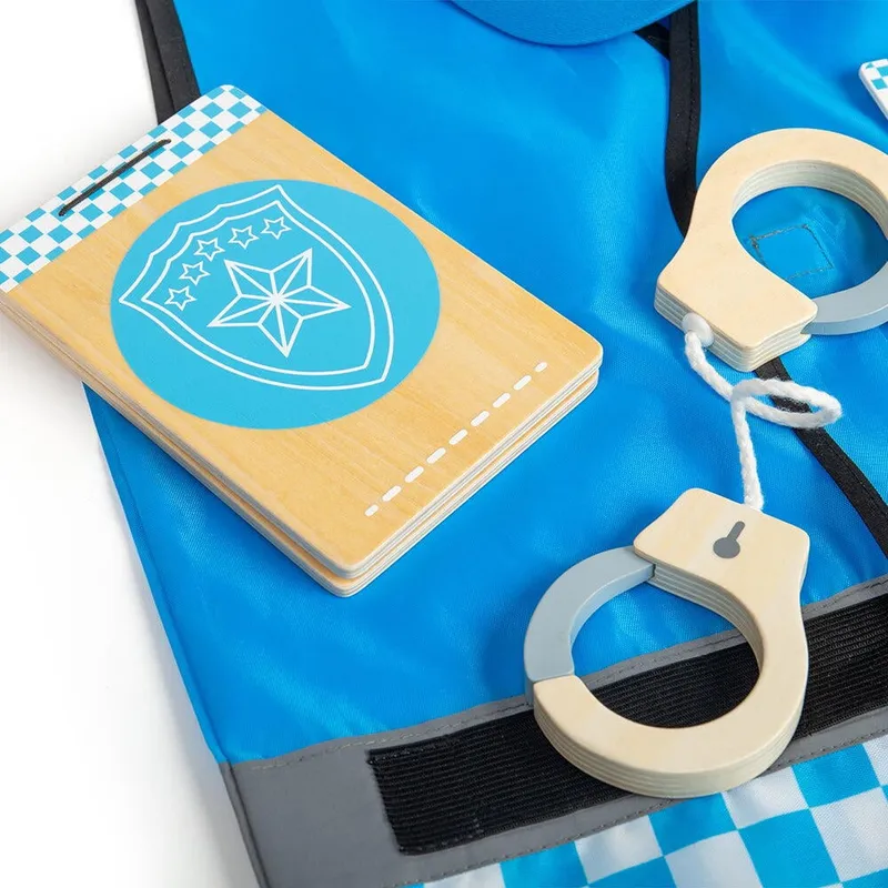 Set costum si accesorii politist (3-5 ani) BIGJIGS Toys [4]