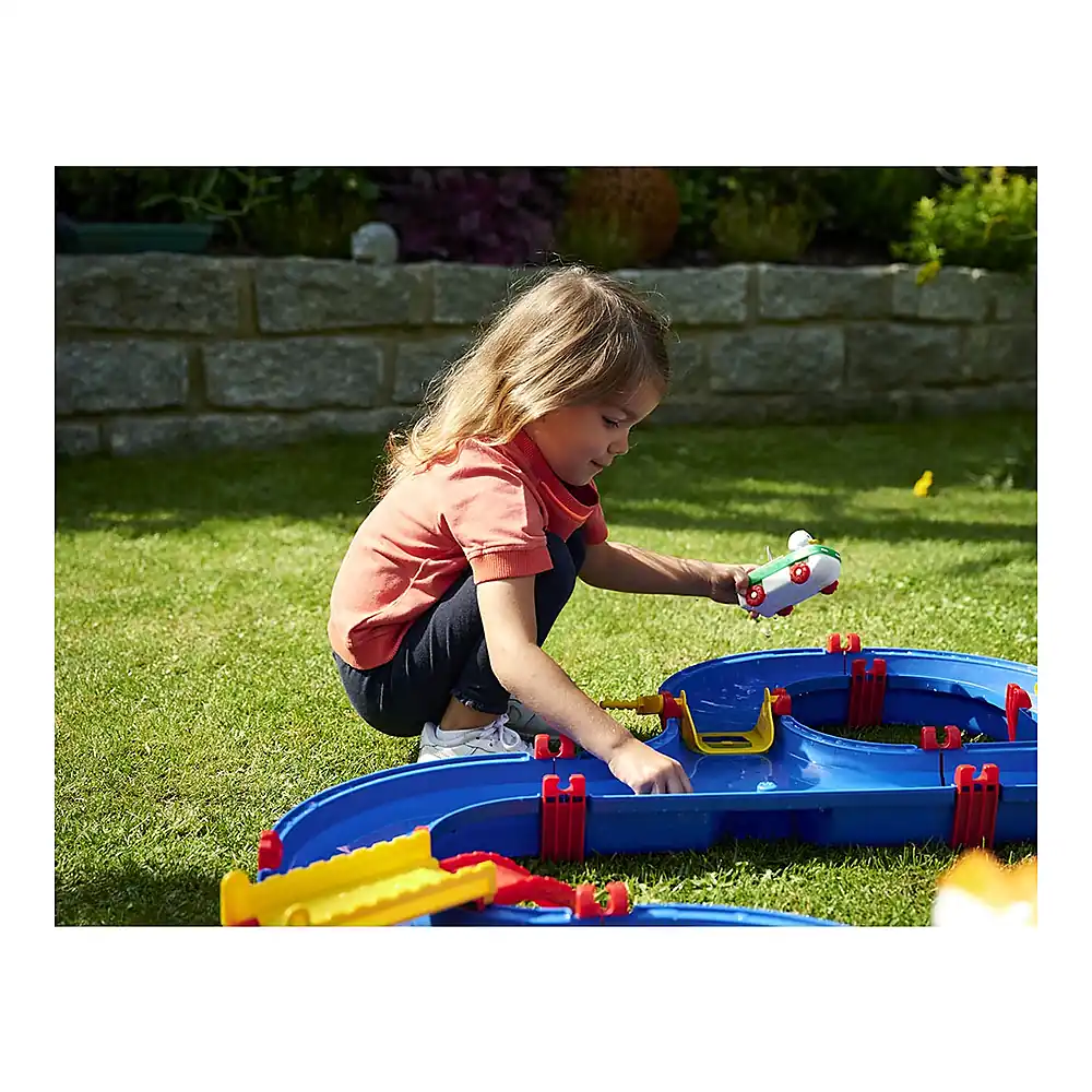 Set de joaca cu apa AquaPlay Amphie World 3 ani + [10]
