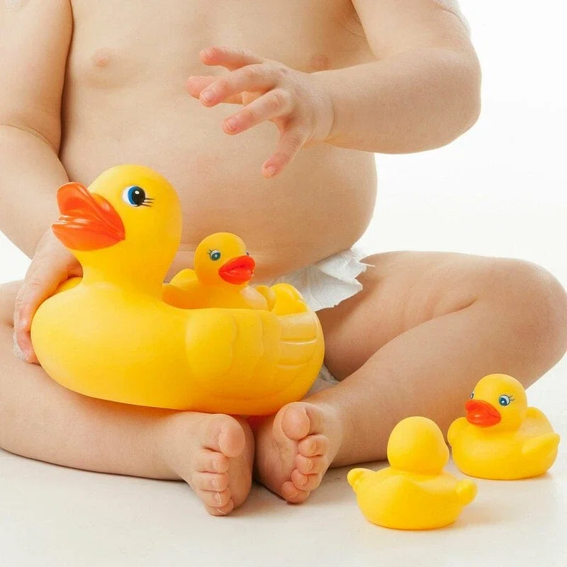Set de joaca de baie, Ratusca cu trei bococi, Fara gauri, Playgro [4]