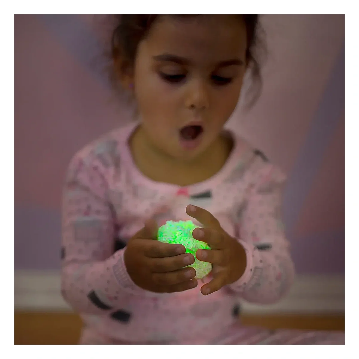 Spuma de modelat reflectorizanta Playfoam™ - Set 8 buc Educational Insights 11 an [3]