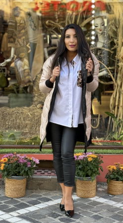 Geci si jachete - Geaca dama bej cu gluga si inchidere fermoar