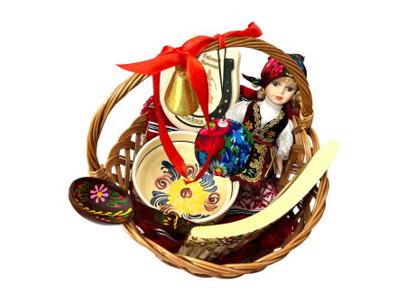 Coș cadou-2 cu produse lucrate manual – un dar autentic, plin de tradiție [0]