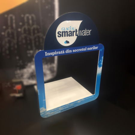 Rafturi si displayuri personalizate - Display personalizat #8