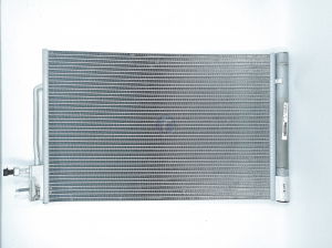 INSIGNIA - Condensor AC INSIGNIA-B cod 84297681