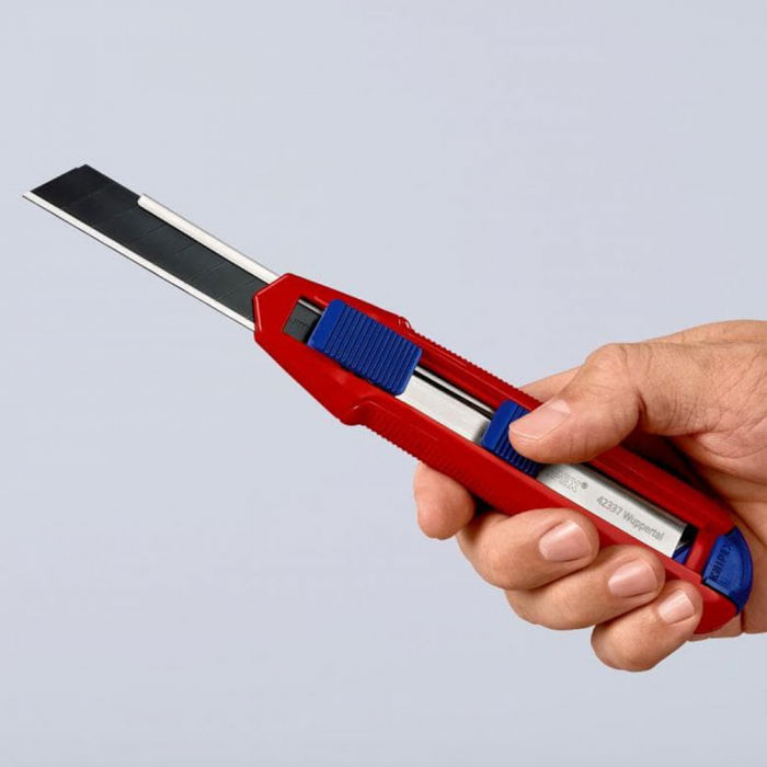 Universal cutter with guide KNIPEX CutiX 90 10 165 BK [13]