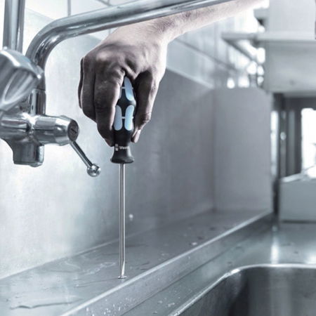 Surubelnita INOX Wera 3335 dreapta 0.8 x 4.0 x 4.0 x 100 x 98 cap Lasertip maner gri-bleu antirostogolire 05032003001 [2]