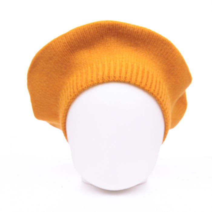 Bereta galben mustar cu model tricotaj simplu cu clini, din lana [2]