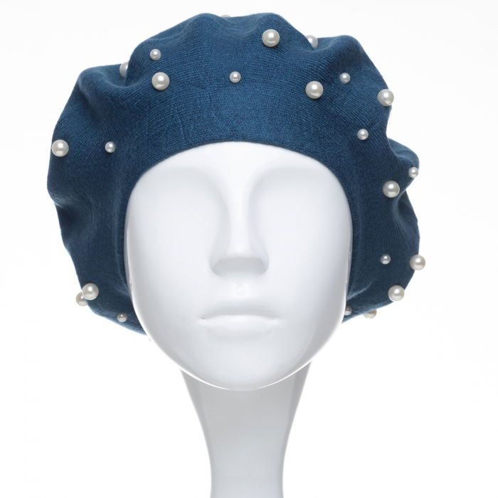 Bereta turcoaz inchis, cu perle fine aplicate pe toata suprafata, din bumbac si lana [2]