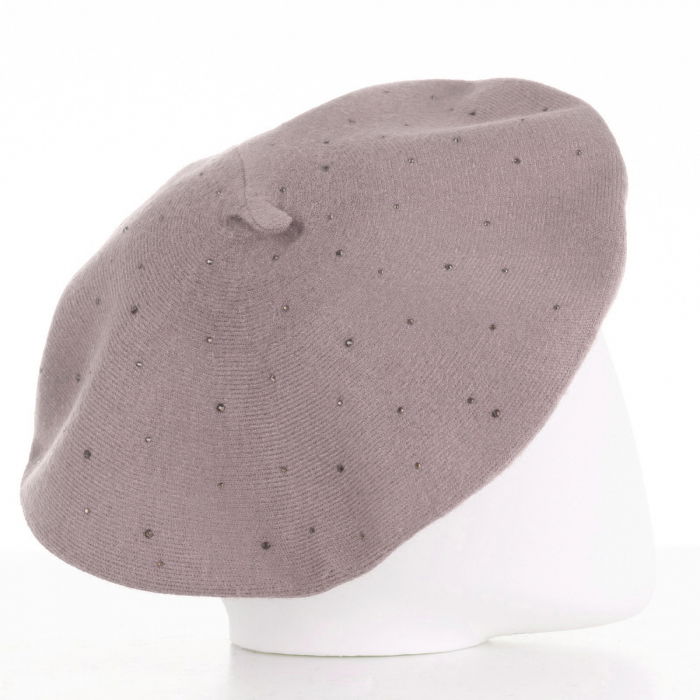 Bereta bej inchis clasica, cu strasuri foarte fine aplicate pe toata suprafata, din bumbac si lana [2]