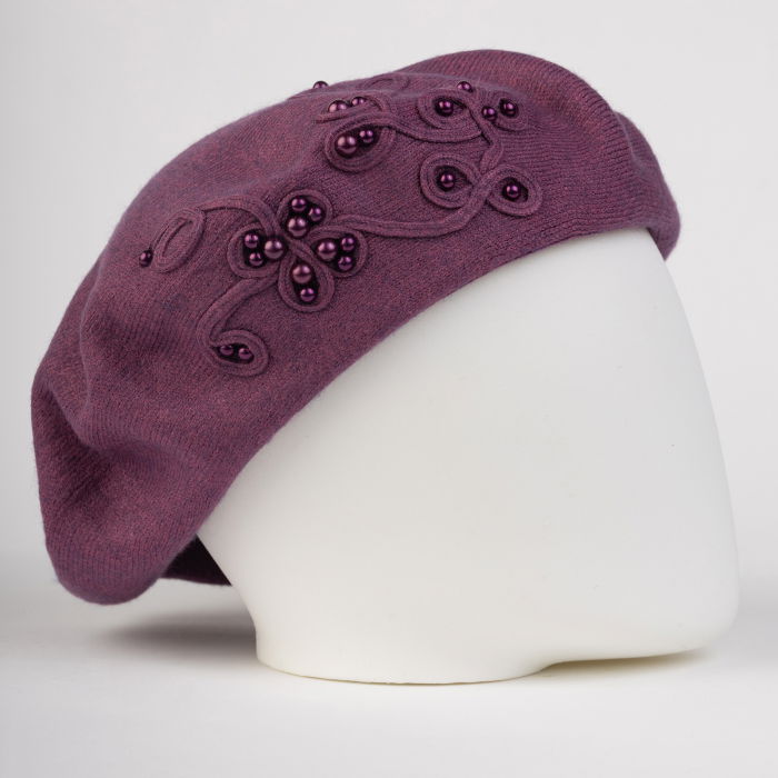 Bereta mov chic, cu decoratiune tricotata si insertii de perle, din bumbac si lana [2]