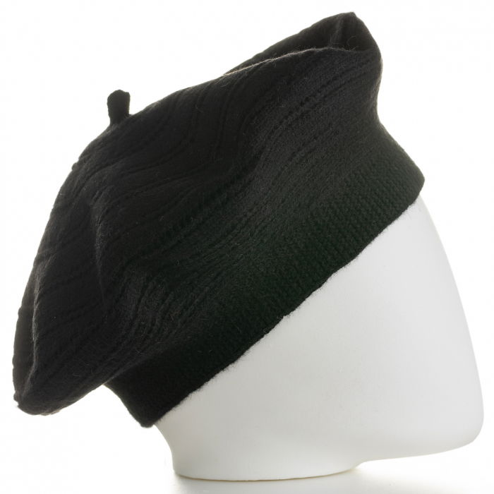 Bereta neagra cu model gen tricotaj cu cercuri concentrice, din lana [2]
