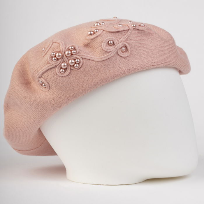 Bereta roz chic, cu decoratiune tricotata si insertii de perle, din bumbac si lana [2]