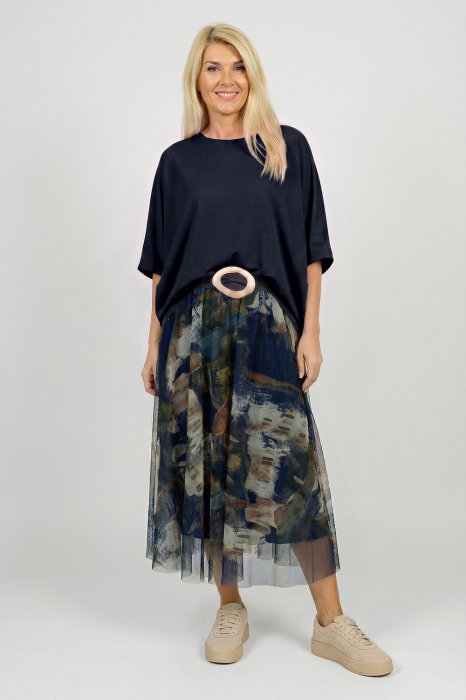 Bluza bleumarin din jerseu fin din tencel, cu maneca fluture