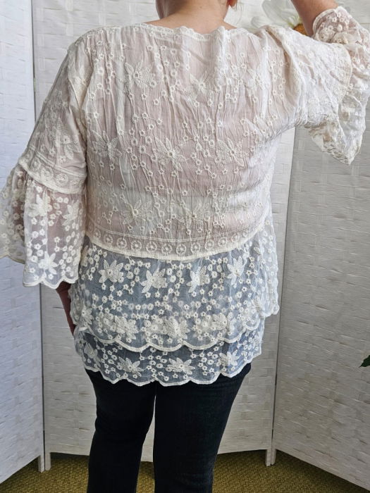 Bluza brodata cu volane din dantela de bumbac, bej [6]