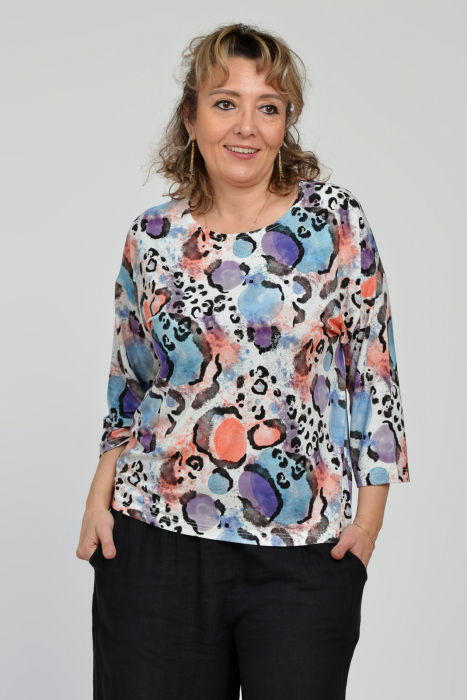 Bluza casual, imprimeu mov, albastru si corai pe fond alb si maneca 3/4 [1]