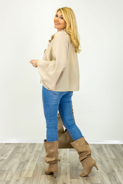 Bluza dama eleganta cu volane, bej [4]