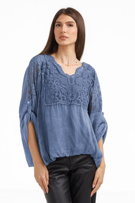 Bluza dama eleganta matase, dantela boho si tricotaj, albastru jeans