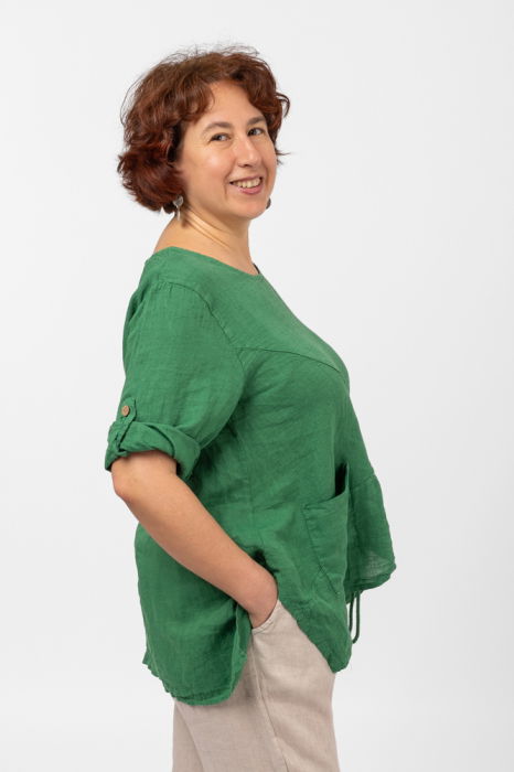 Bluza din in verde, asimetrica, cu siret pe fata [4]