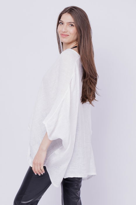 Bluza oversize petrecuta, din in, alba [2]